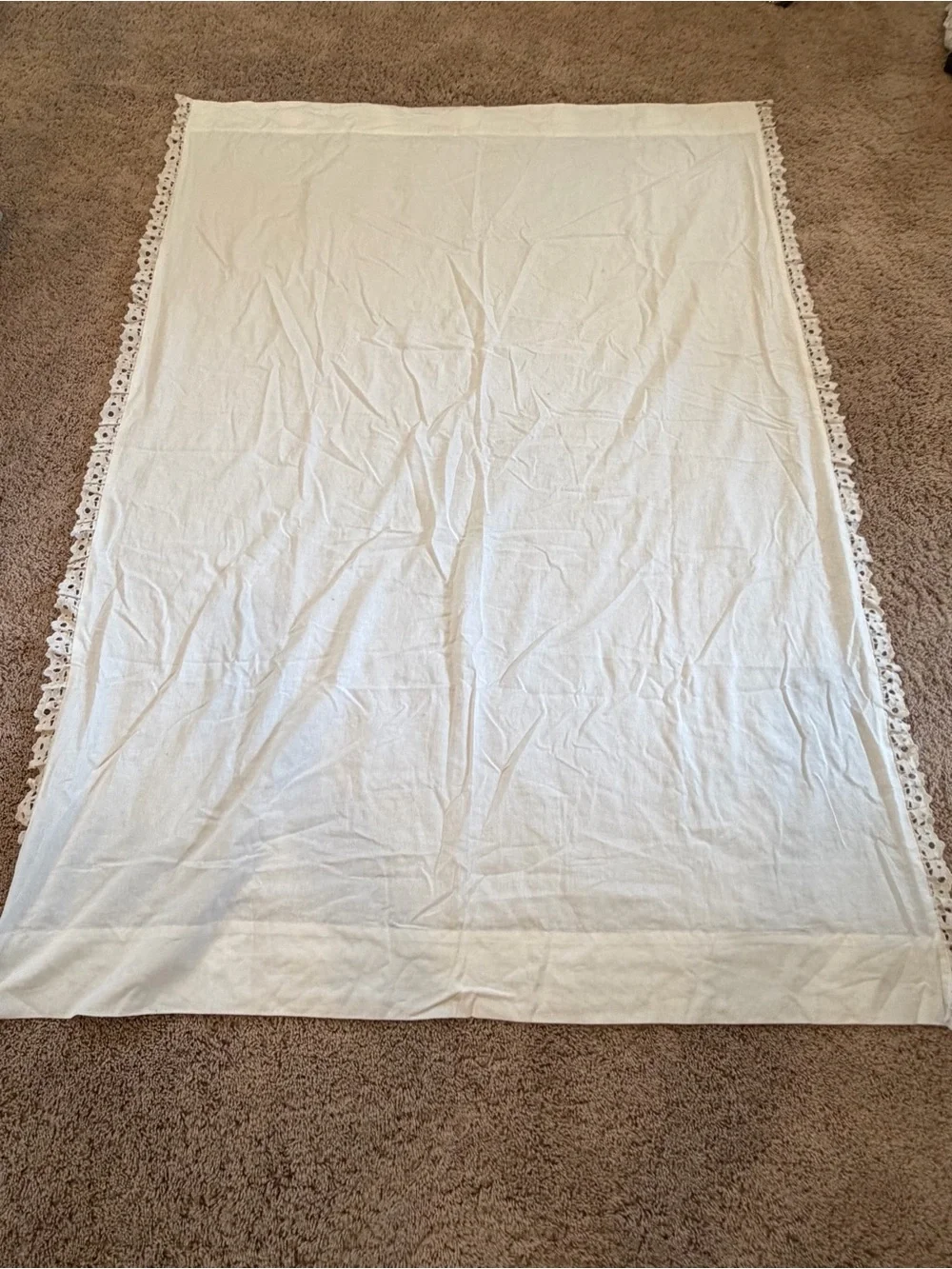 Anthropologie cotton embroidered floral edge curtain panel 69 x 50 white lace
